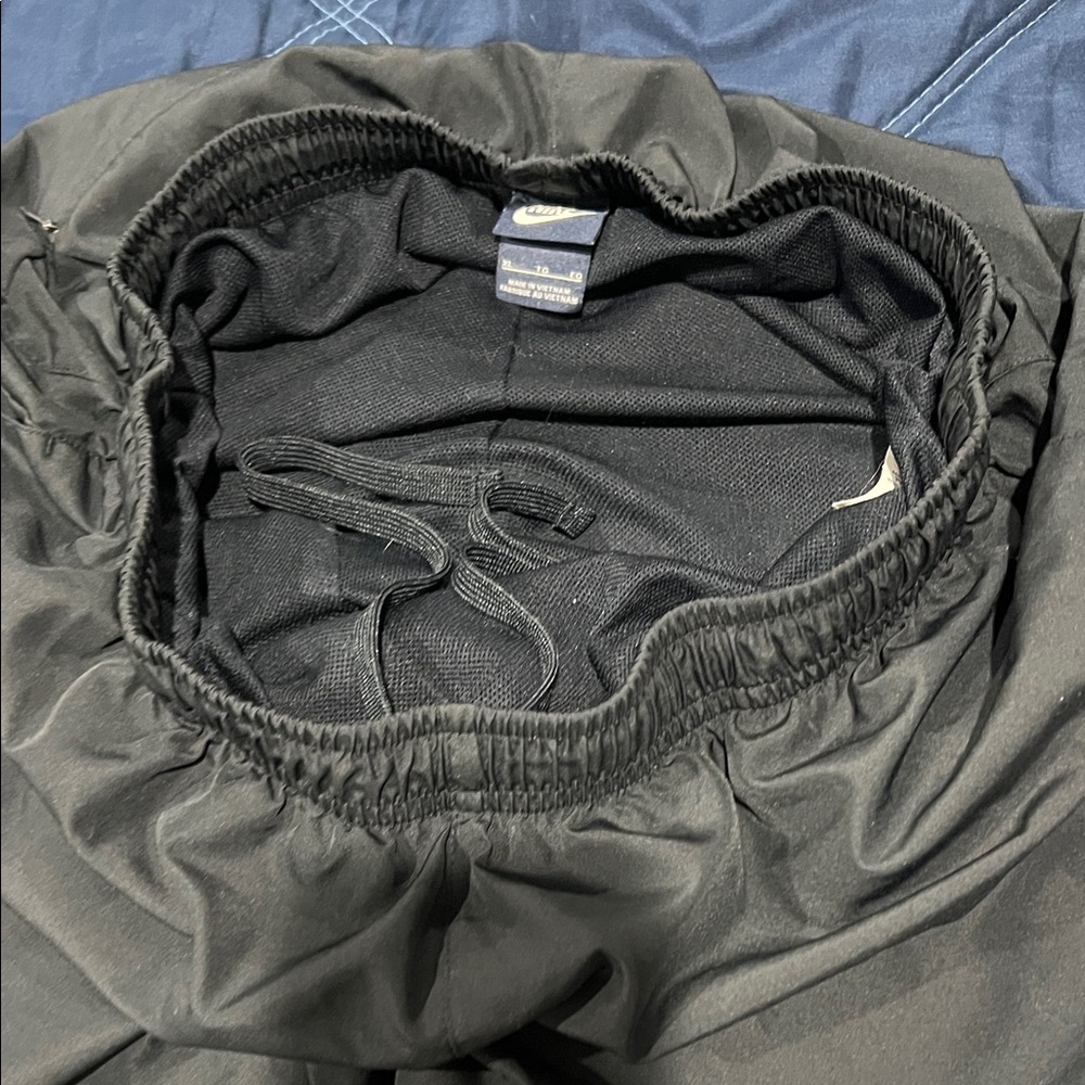 Vintage Nike Black Mesh Lined Zip Ankles Windbreaker Pants Sz  XL - Picture 8 of 10